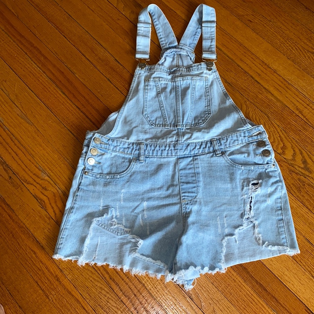 Hot kiss Ava  overall  size 12  distressed
